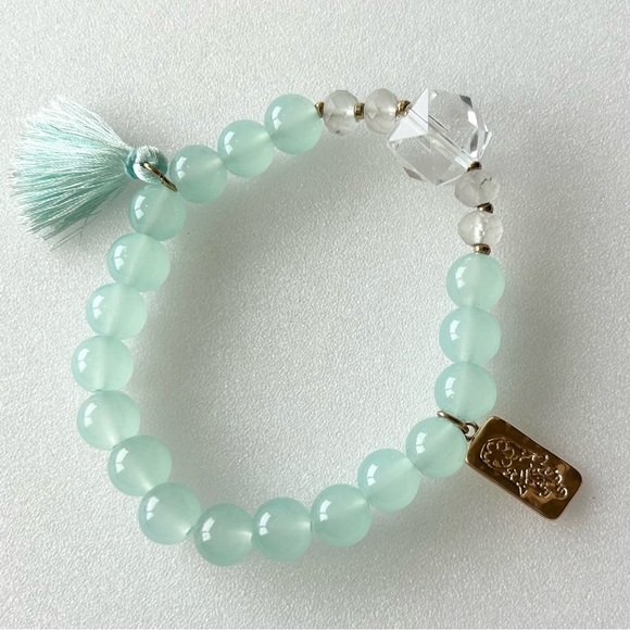 Vintage Mint Green 10mm Bead Stretch Bracelet With A Hand Of Fatima Charm 8” - Picture 6 of 7